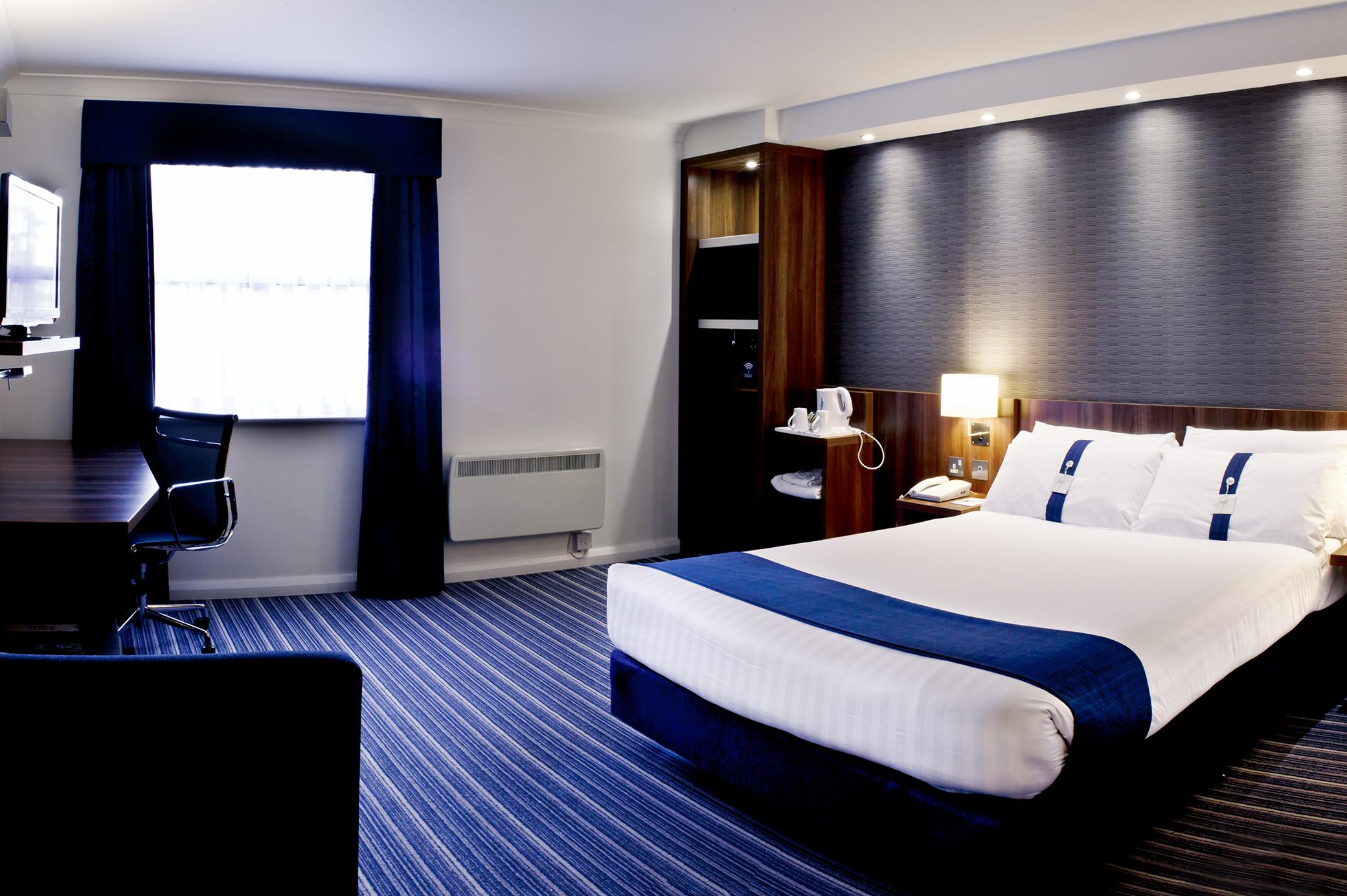 Holiday Inn Express London Gatwick Crawley, An Ihg Hotel Eksteriør billede