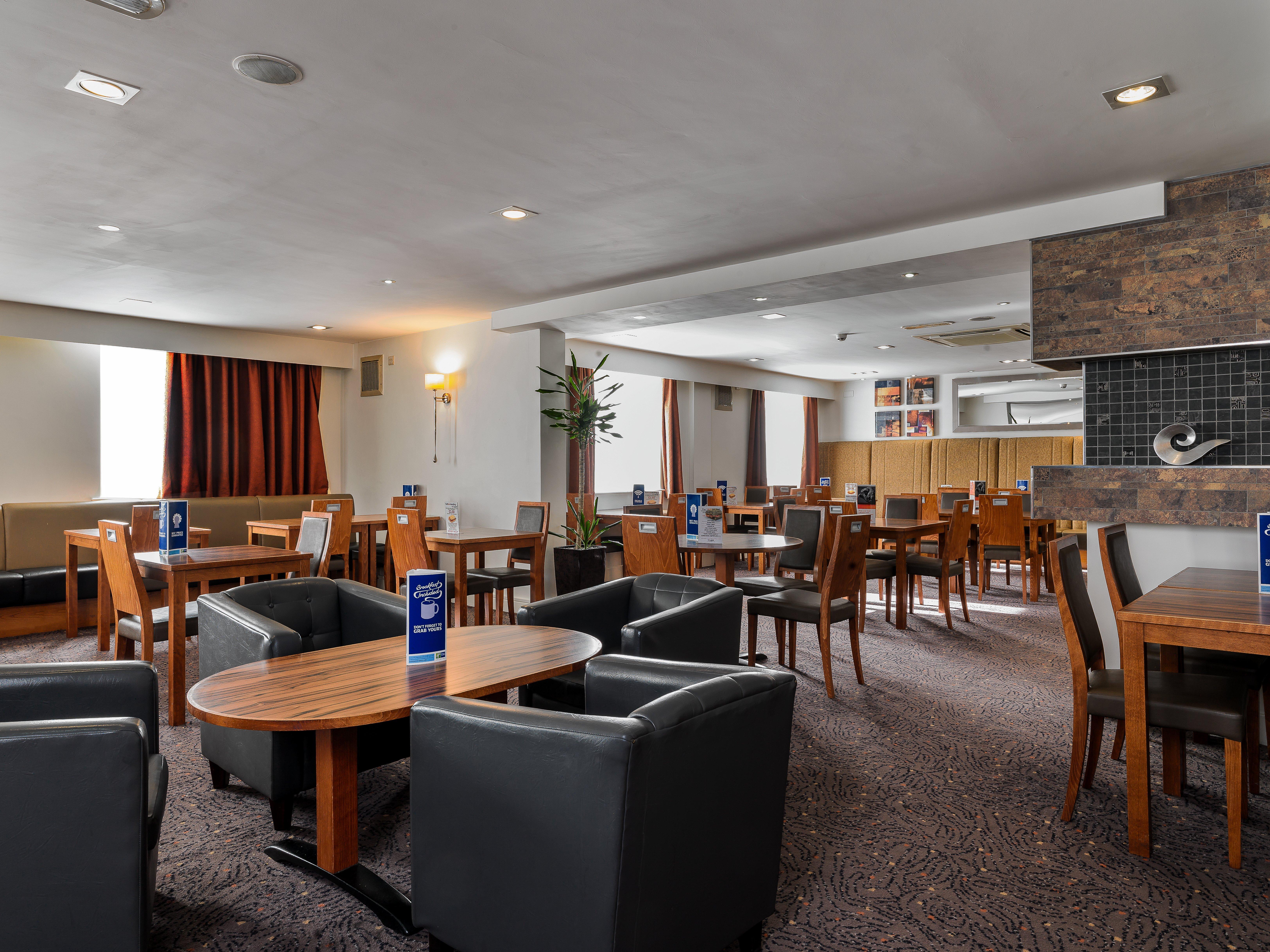 Holiday Inn Express London Gatwick Crawley, An Ihg Hotel Eksteriør billede